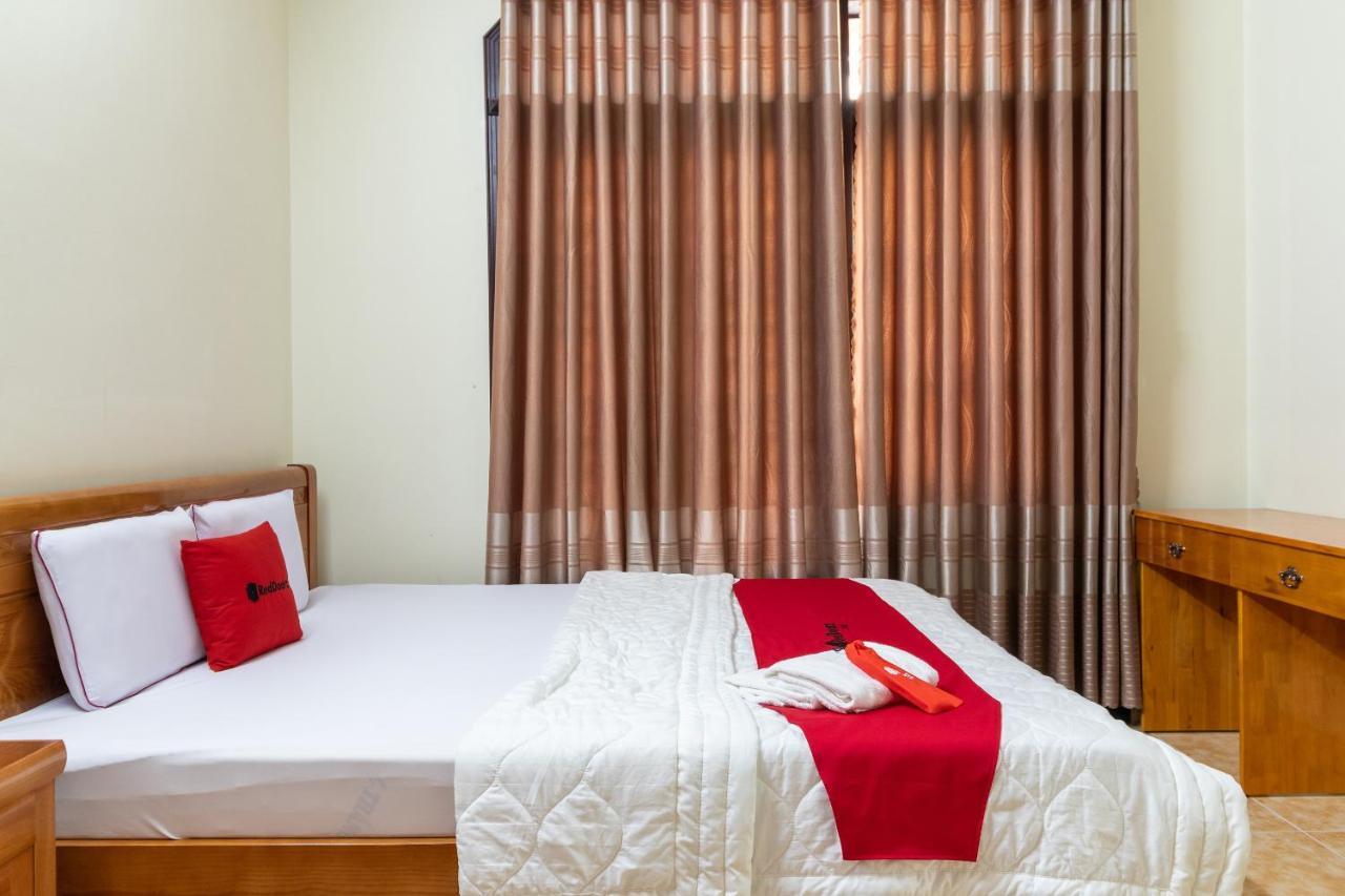 Reddoorz Near Lotte Cinema Cong Hoa Ho Chi Minh City