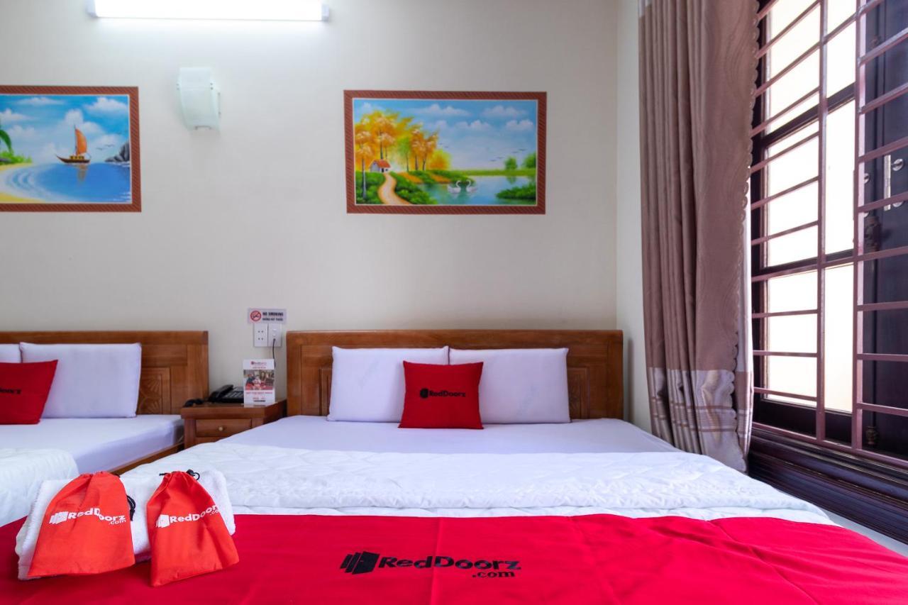 Khách sạn Reddoorz Gần Lotte Cinema Cộng Hòa 2*