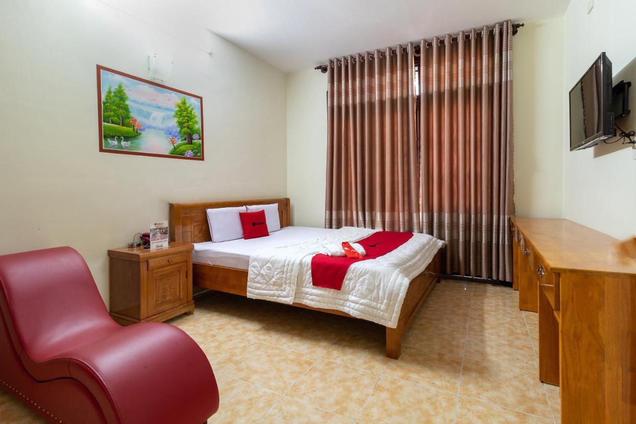 Reddoorz Gần Lotte Cinema Cộng Hòa Khách sạn TP. Hồ Chí Minh