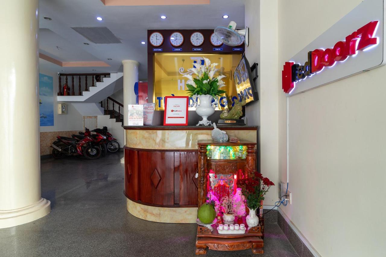 Reddoorz Gần Lotte Cinema Cộng Hòa 2* TP. Hồ Chí Minh